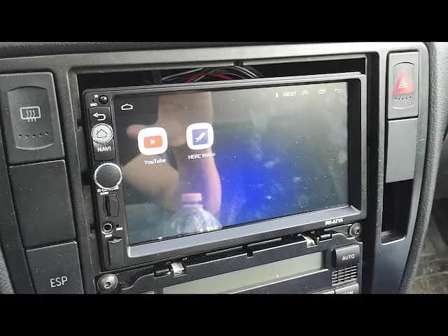 Android w aucie: Radio 2 DIN jak wybrać i nie żałować?