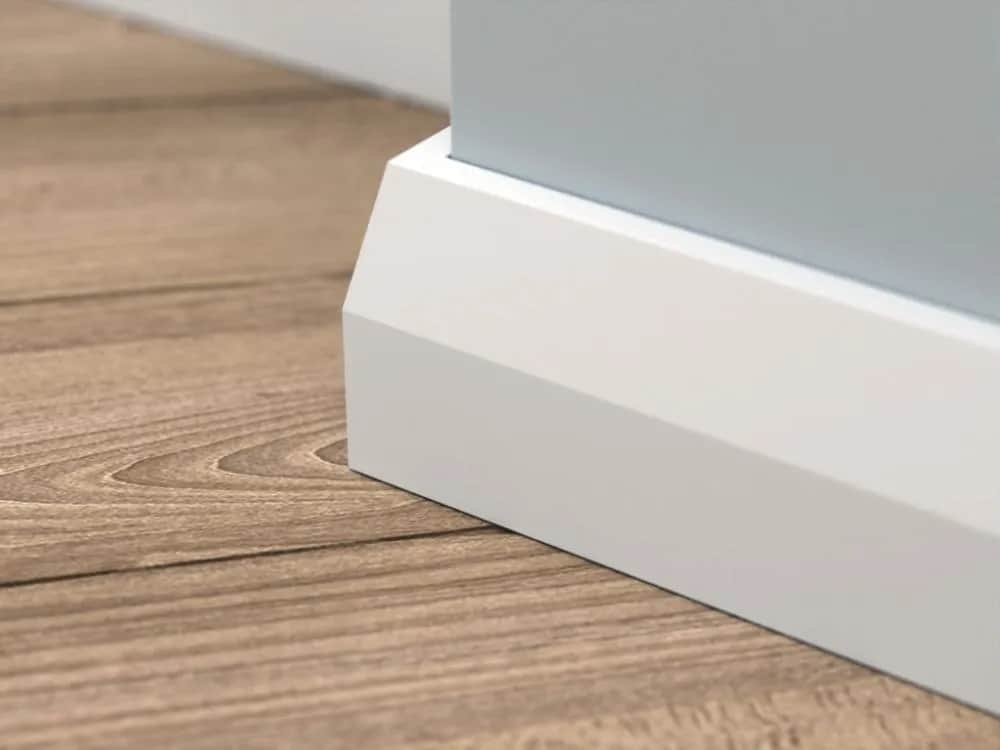 Listwy przypodłogowe: jak wybrać idealne? Poradnik eksperta